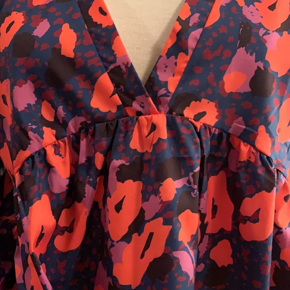 Multicoloured Surplice Top - Picture 5 of 6